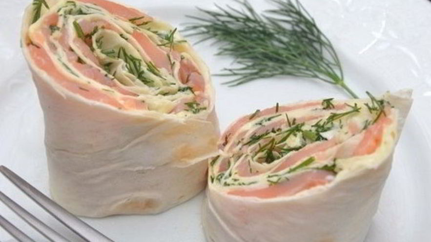 Рецепт лаваша с сыром, и семгой, и зеленью