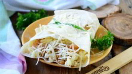 Рецепт пасты с креветками в лаваше