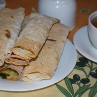 Рецепт Рулетиков из лаваша с сыром