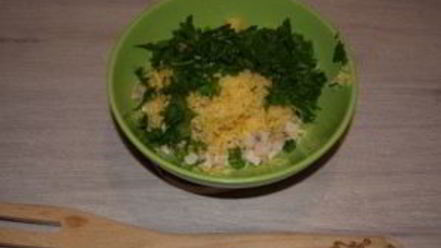 Рецепт рулетиков из лаваша с сыром