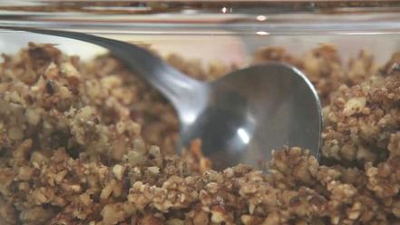 Рецепт закуски из лаваша с соусом из перца