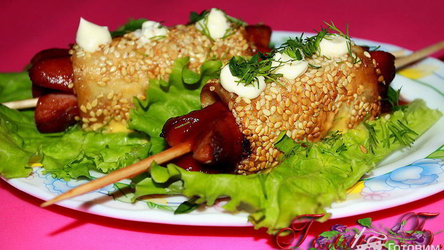 Рецепт закусочных сосисок в лаваше