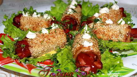 Рецепт закусочных сосисок в лаваше