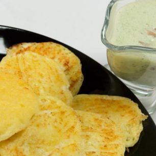 Рецепт Кукурузных лепешек и йогуртовый соус