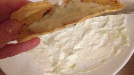 Рецепт кусочков курицы в индийской лепешке с манго и лаймовой заправкой