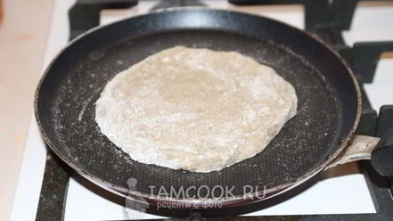 Рецепт лепешек из ржаной муки без дрожжей