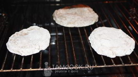 Рецепт лепешек из ржаной муки без дрожжей