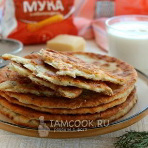 Рецепт Лепешек на кефире с сыром и зеленью