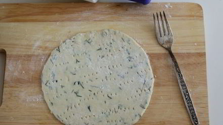 Рецепт лепешек на кефире с сыром и зеленью