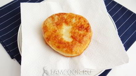 Рецепт лепешек с луком на сковороде