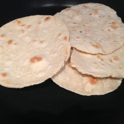 Рецепт Пресных пшеничных лепешек