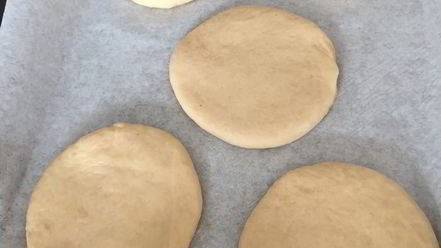 Рецепт вкуснейших сметанных лепешек