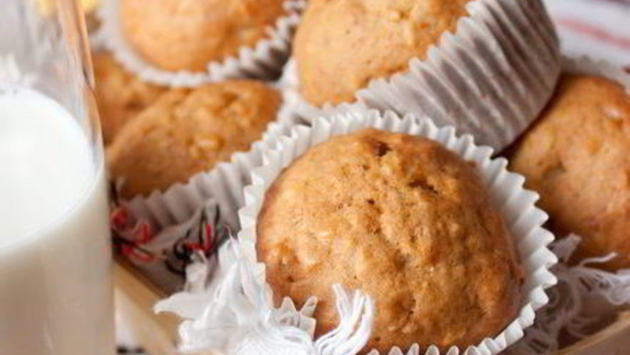 Рецепт банановых маффинов с кокосом и грецкими орехами