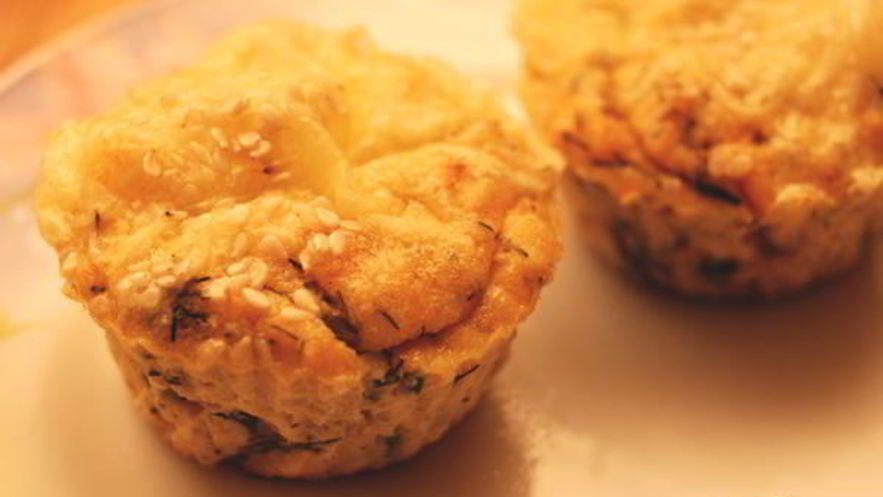 Рецепт картофельных маффинов с лососем и зеленью