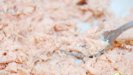 Рецепт картофельных маффинов с лососем и зеленью