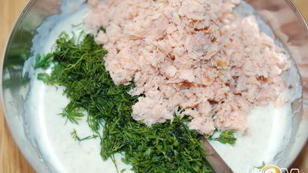 Рецепт картофельных маффинов с лососем и зеленью