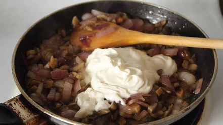 Рецепт маффинов из кабачков с грибами