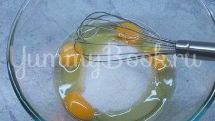 Рецепт маффинов с грушей, фундуком и пряностями