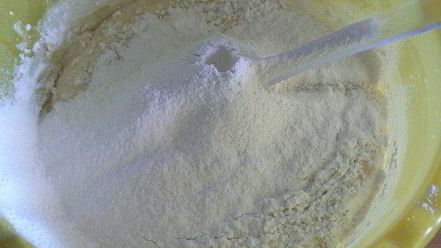 Рецепт маффинов с клубникой и шококаплями