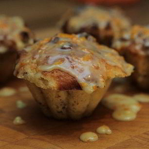 Рецепт Маффинов с курагой и орехами пекан