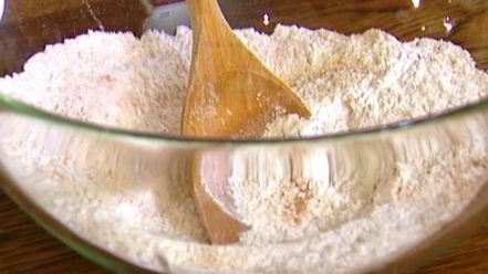 Рецепт маффинов с персиками, корицей и мускатным орехом