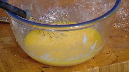 Рецепт маффинов с шоколадом и вяленой вишней