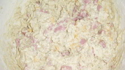 Рецепт маффинов с сыром и ветчиной