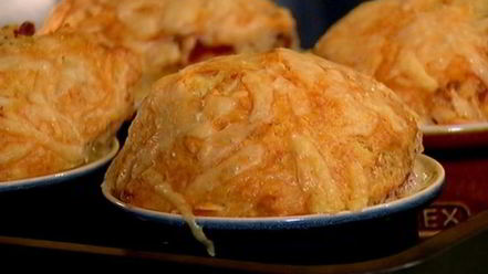 Рецепт маффинов с вялеными помидорами и сыром