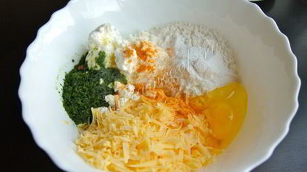 Рецепт пикантных маффинов из сыра и творога