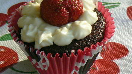 Рецепт шоколадна-клубничных маффины