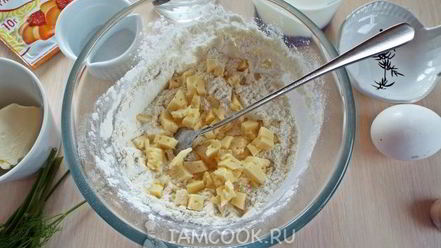 Рецепт закусочных маффинов с сыром и укропом