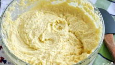 Рецепт манника из сметаны и творога