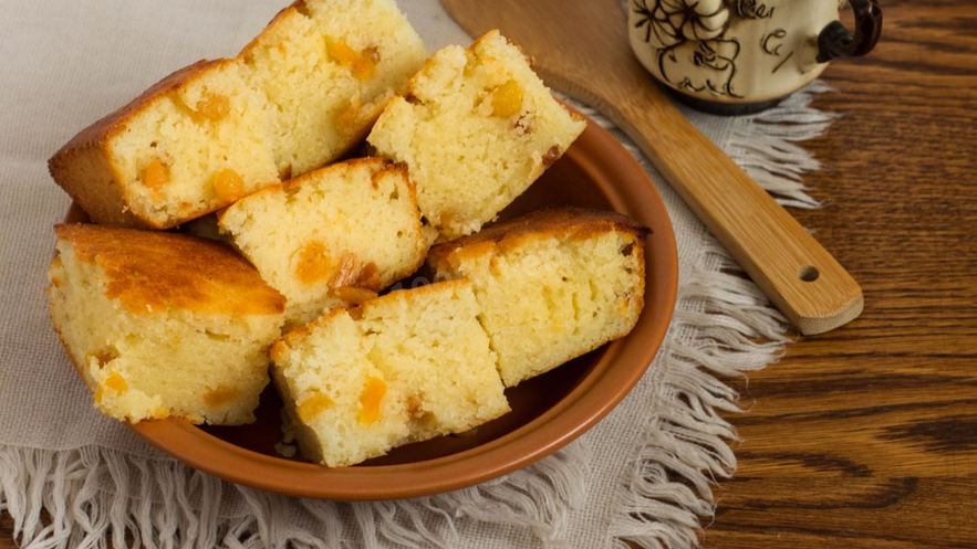 Рецепт манника на кефире без яиц