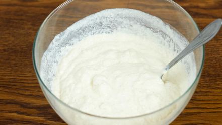 Рецепт манника на кефире без яиц