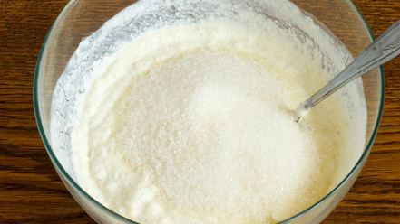 Рецепт манника на кефире без яиц