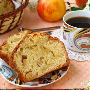 Рецепт Манника на кефире с яблоками