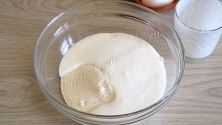 Рецепт манника на кефире в мультиварке