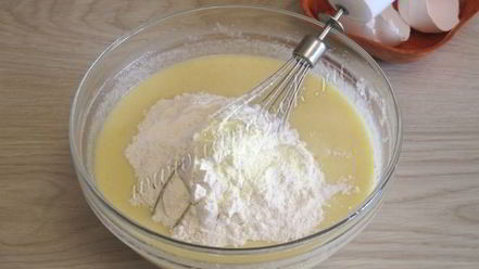 Рецепт манника на кефире в мультиварке