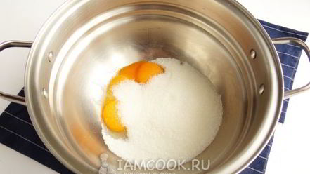 Рецепт манника с творогом в мультиварке