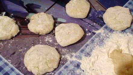 Рецепт манников с подливкой