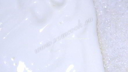 Рецепт шоколадного манника на сметане