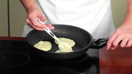 Рецепт бананова-творожных оладьи