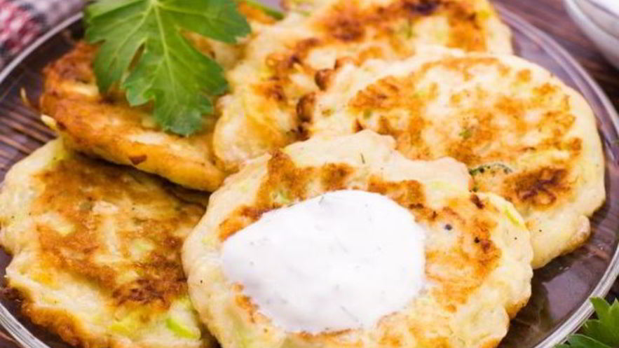 Рецепт быстрых оладий из кабачков