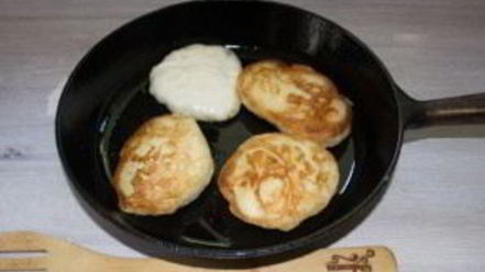 Рецепт дрожжевых оладий постных