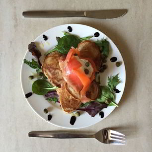 Рецепт Гречневых оладий с семгой