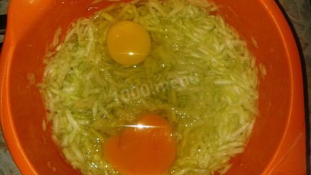 Рецепт кабачковых оладий с сосисками