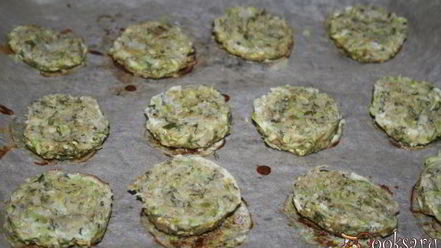 Рецепт кабачковых оладий в духовке без масла