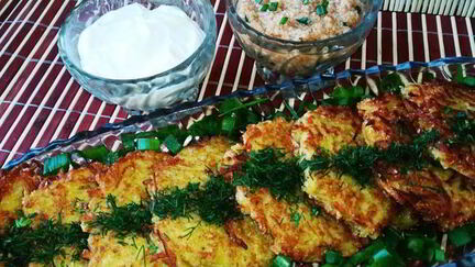 Рецепт Картофельных оладий с сазаньей икрой