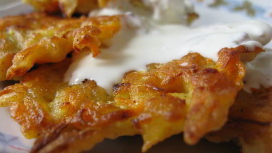 Рецепт луковых оладий