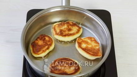 Рецепт оладий на кефире пышные